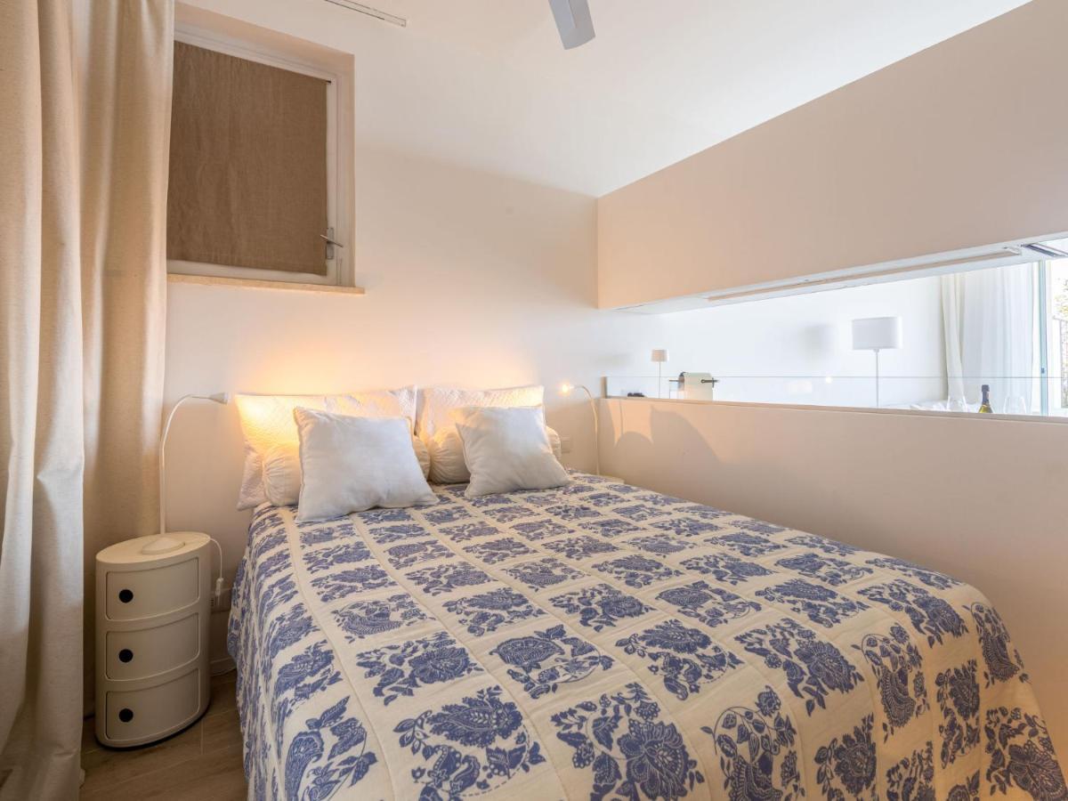 Apartment Calandre Suite By Interhome Вентімілья Екстер'єр фото